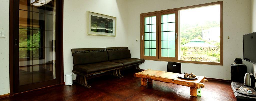 Supgol Private House Villa Jeju Ruang foto